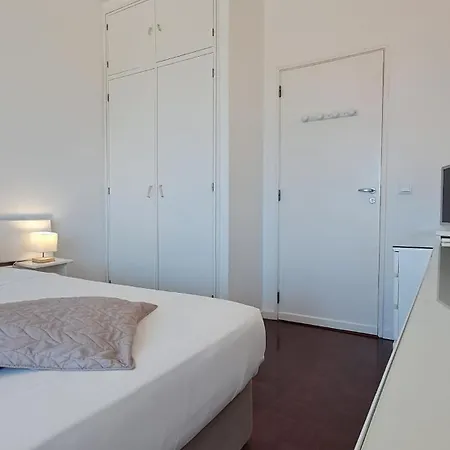 Welkome Ocean Breeze דירה